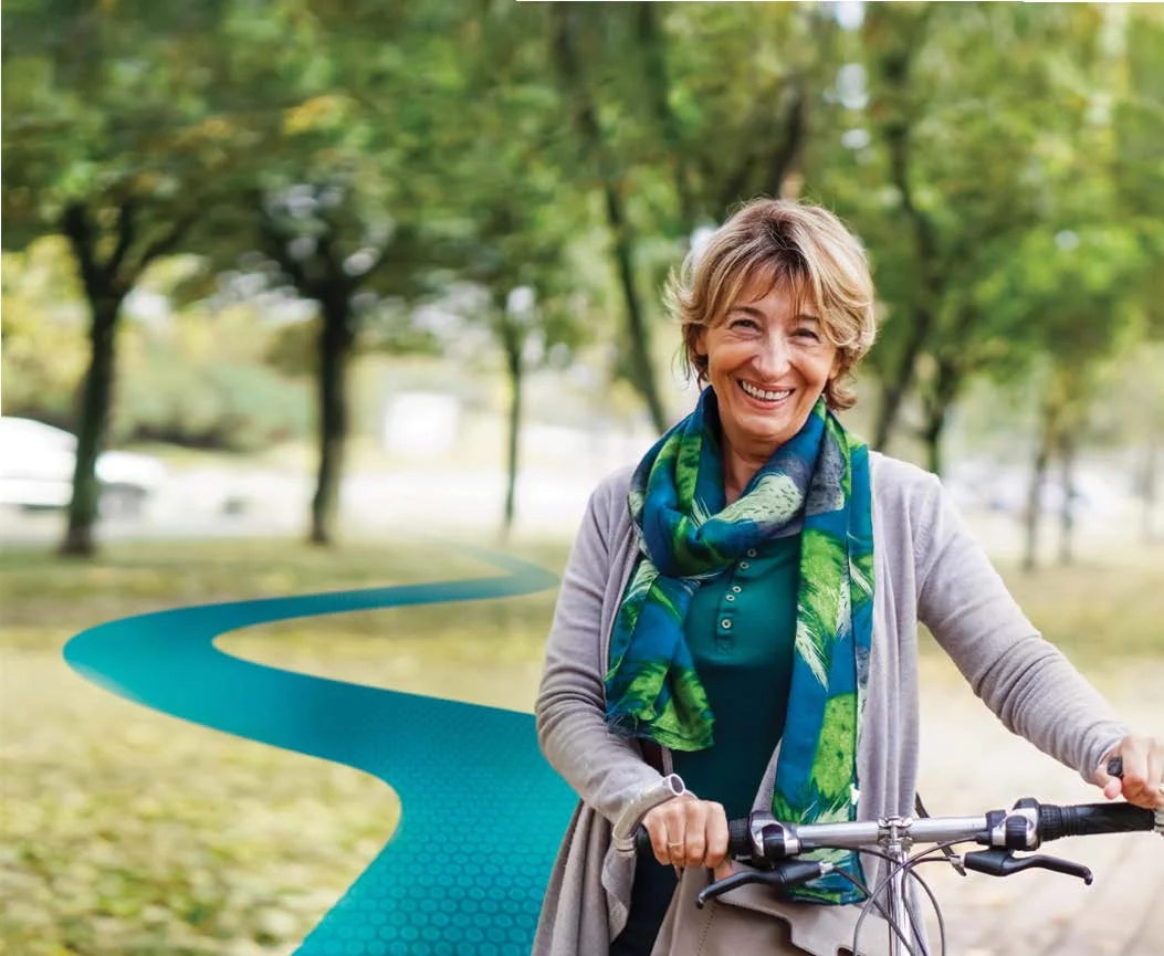 자전거를 타고 있는 사람